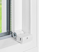 Klebeleisten Plissee montieren ohne Bohren